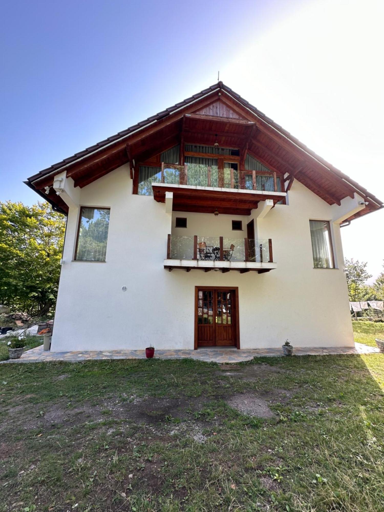 Vila Pepaj Razëm Dış mekan fotoğraf