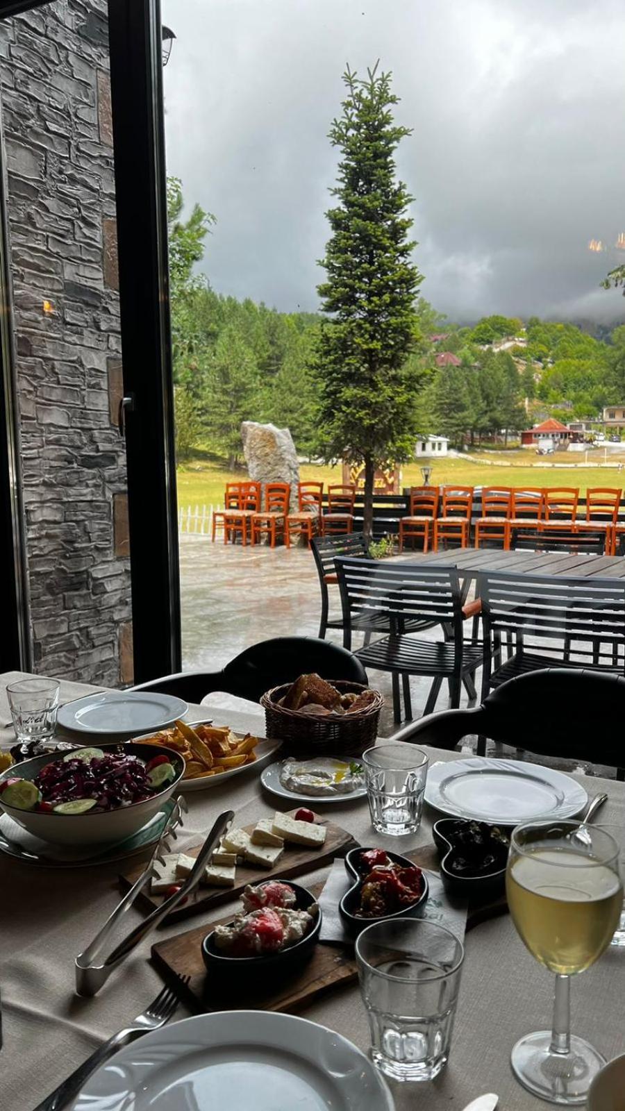 Vila Pepaj Razëm Dış mekan fotoğraf